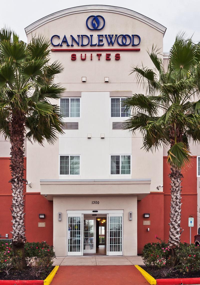 Candlewood Suites Deer Park By Ihg Exterior photo
