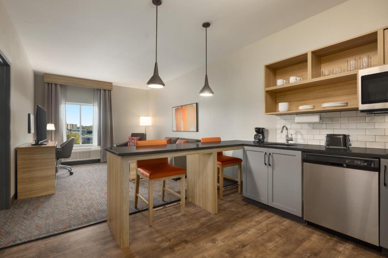 Candlewood Suites Deer Park By Ihg Exterior photo