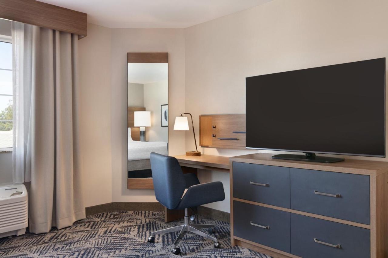 Candlewood Suites Deer Park By Ihg Exterior photo