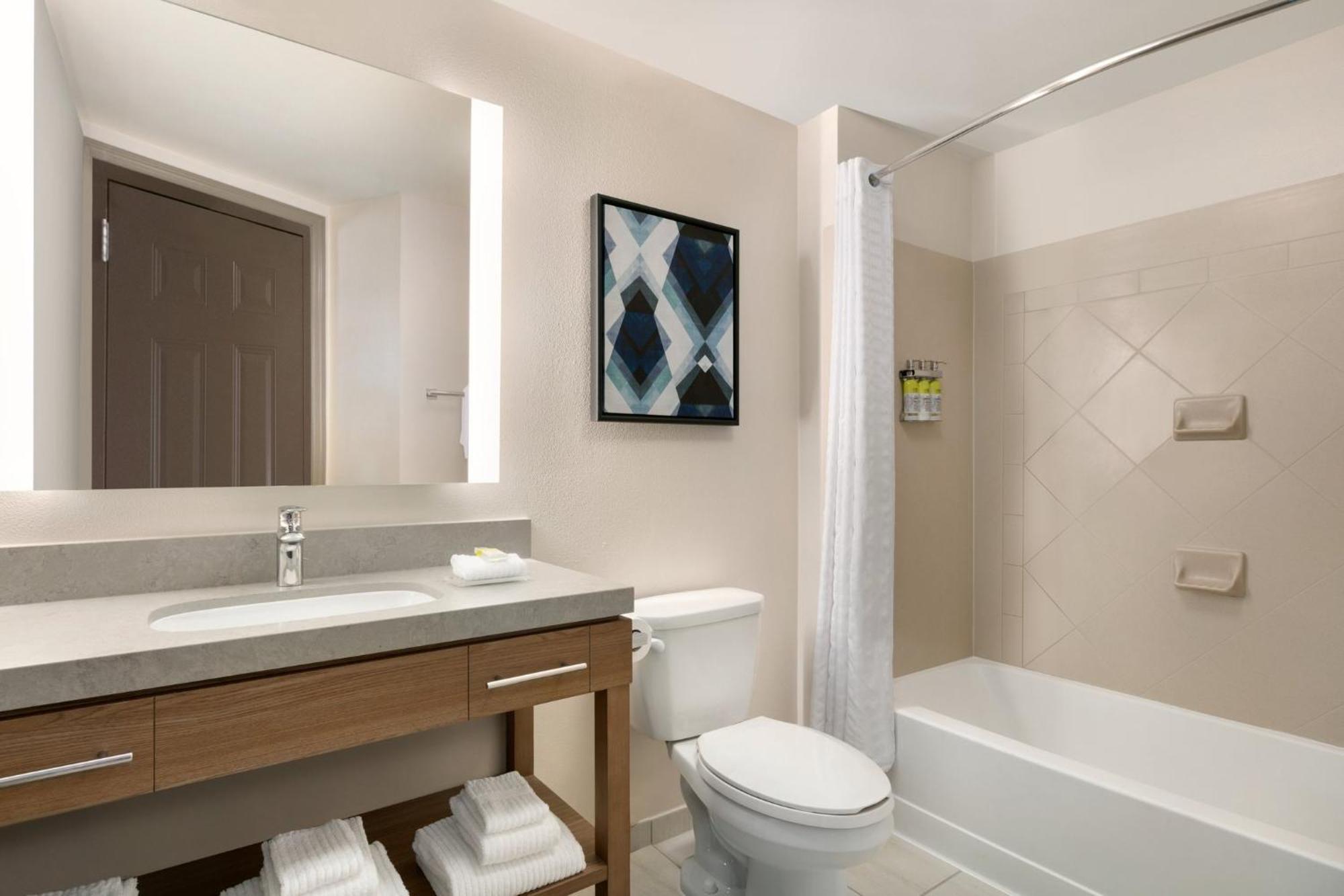 Candlewood Suites Deer Park By Ihg Exterior photo